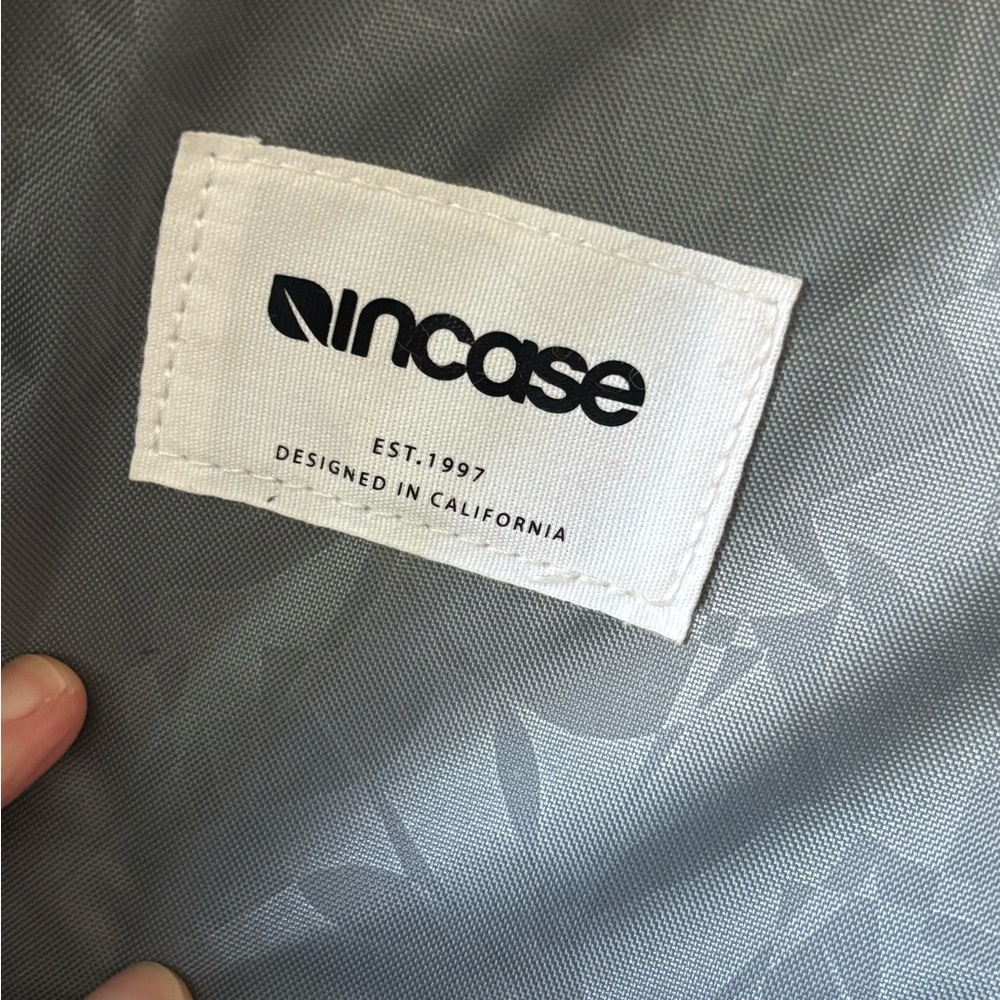 Incase Charcoal Computer Backpack - image 3